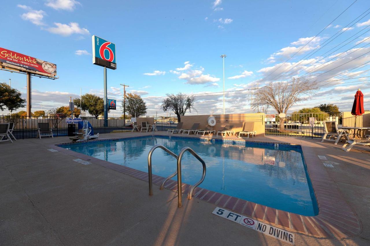 Motel 6-San Antonio, Tx - West Seaworld Eksteriør bilde