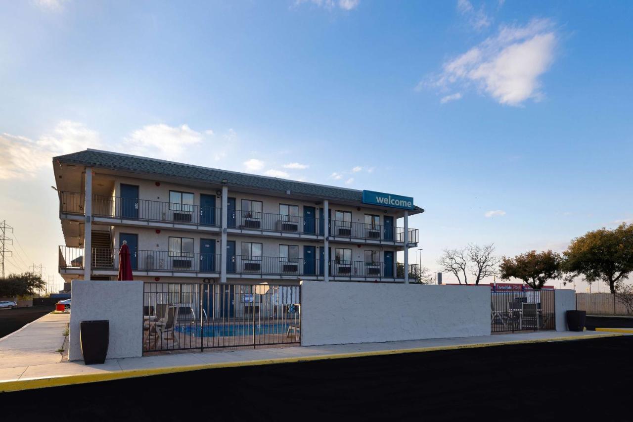 Motel 6-San Antonio, Tx - West Seaworld Eksteriør bilde