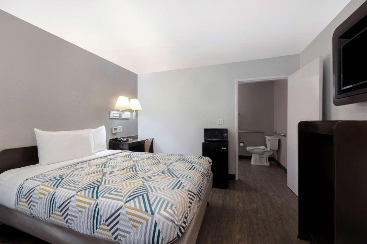Motel 6-San Antonio, Tx - West Seaworld Eksteriør bilde